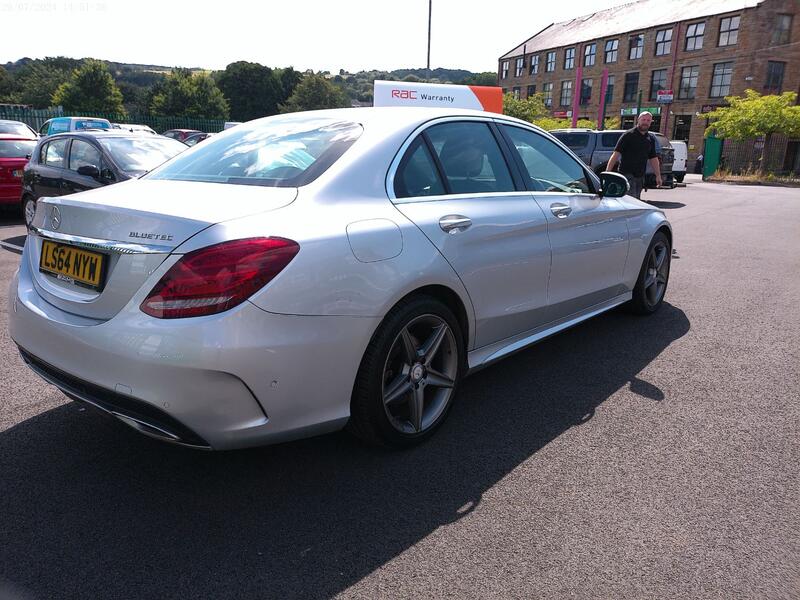 MERCEDES-BENZ C CLASS
