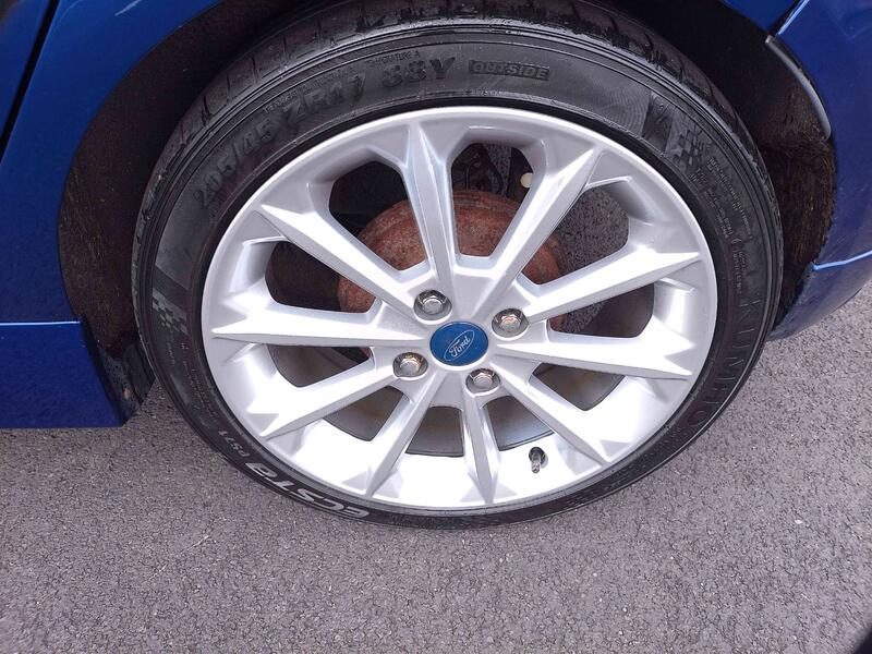 FORD FIESTA