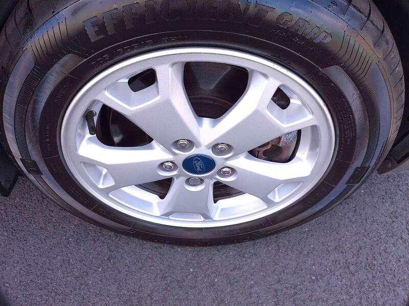 FORD GRAND TOURNEO CONNECT