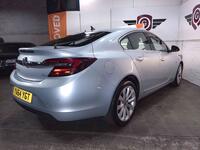 VAUXHALL INSIGNIA