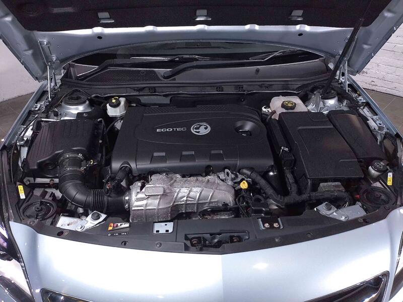 VAUXHALL INSIGNIA