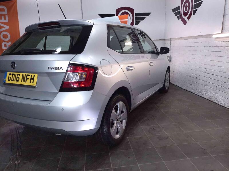 SKODA FABIA