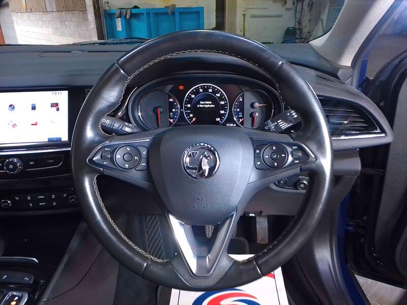 VAUXHALL INSIGNIA