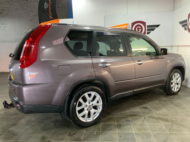 NISSAN X-TRAIL
