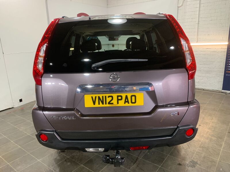 NISSAN X-TRAIL