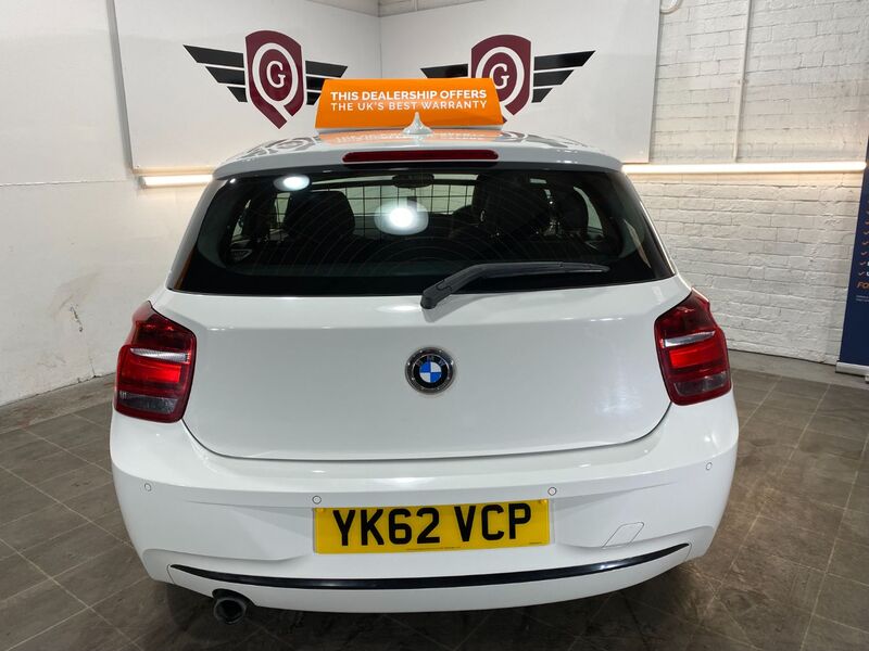 BMW 1 SERIES